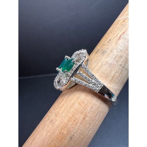 Synthetic emerald CZ sterling silver cocktail ring size 9 - Picture 9 of 15
